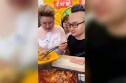 娱乐吃瓜酱搬家,搬家大揭秘，新居生活精彩纷呈