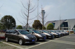 公司租车,全方位满足商务出行需求，打造高效便捷的出行体验
