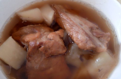 炖排骨的做法,营养美味，简单易学的经典做法