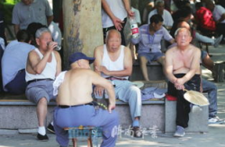 全国整治赤膊光膀,共建文明和谐公共空间