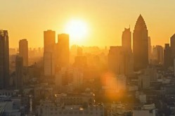 城市24小时 北方第二城人口逆势增长2025年6月19日中国旅游优秀城市标志